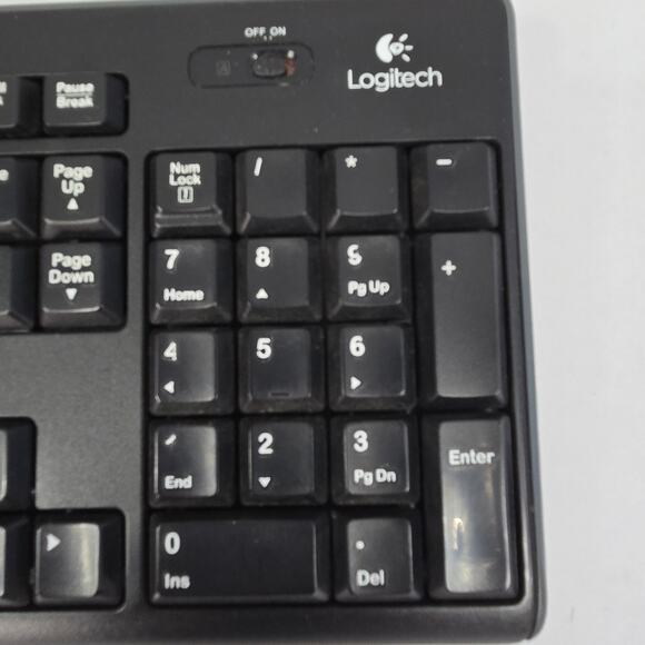 Logitech K270 Wireless Full Keyboard NO RECEIVER - Picture 5 of 8